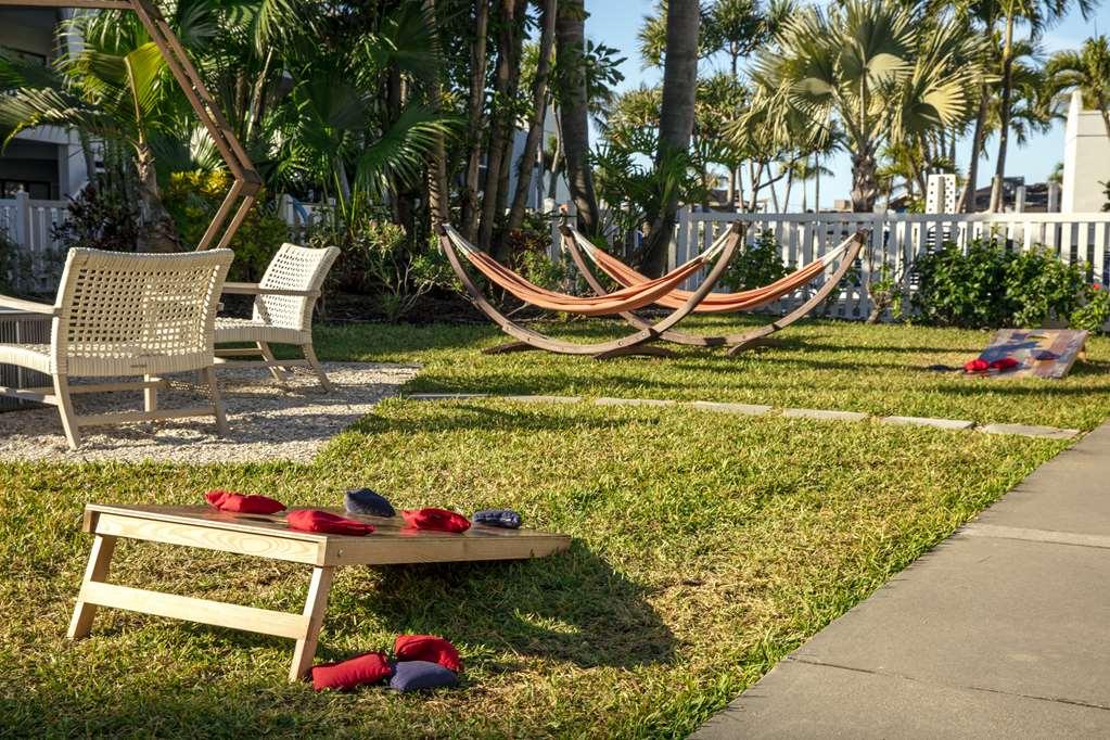 The Beachcomber St. Pete Beach Resort & Hotel Удобства фото