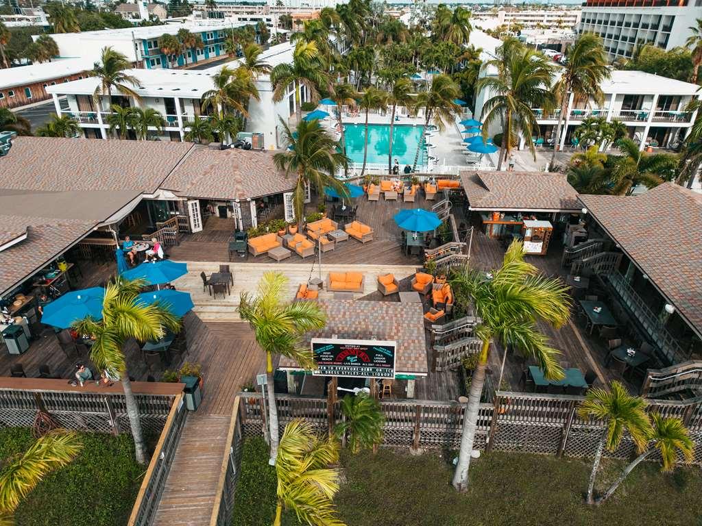 The Beachcomber St. Pete Beach Resort & Hotel Ресторан фото