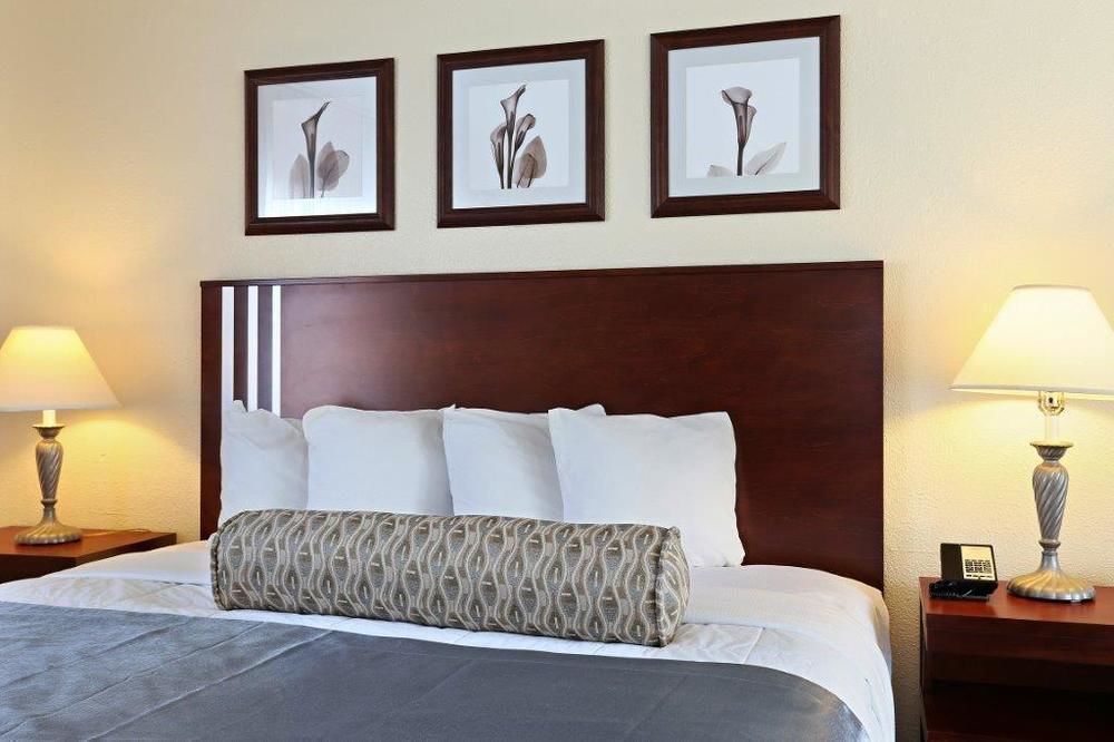 The Beachcomber St. Pete Beach Resort & Hotel Экстерьер фото