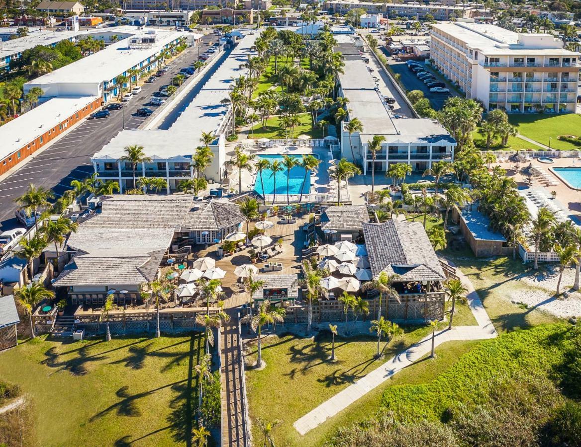 The Beachcomber St. Pete Beach Resort & Hotel Экстерьер фото